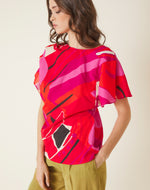 MANILA GRACE
Blusa cotone asimmetrica fantasia
Colore : Fuxia/arancio