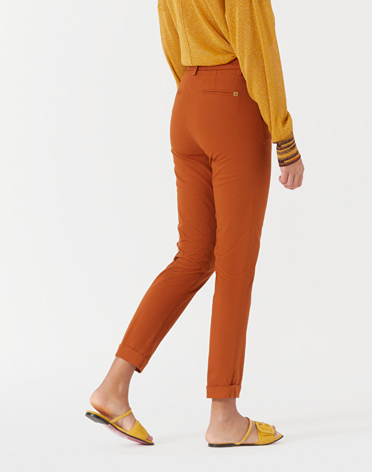 PANTALONE CHINO