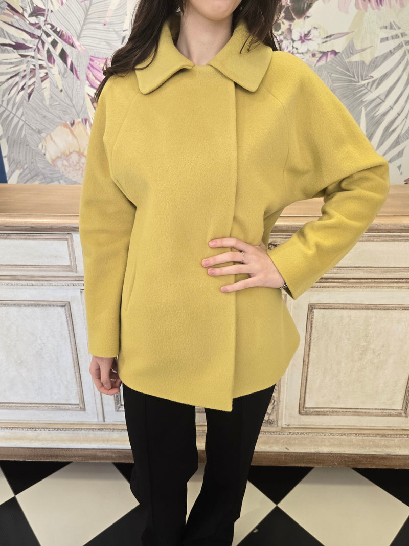 Cappotto Chiarulli Verde lime Model Coco