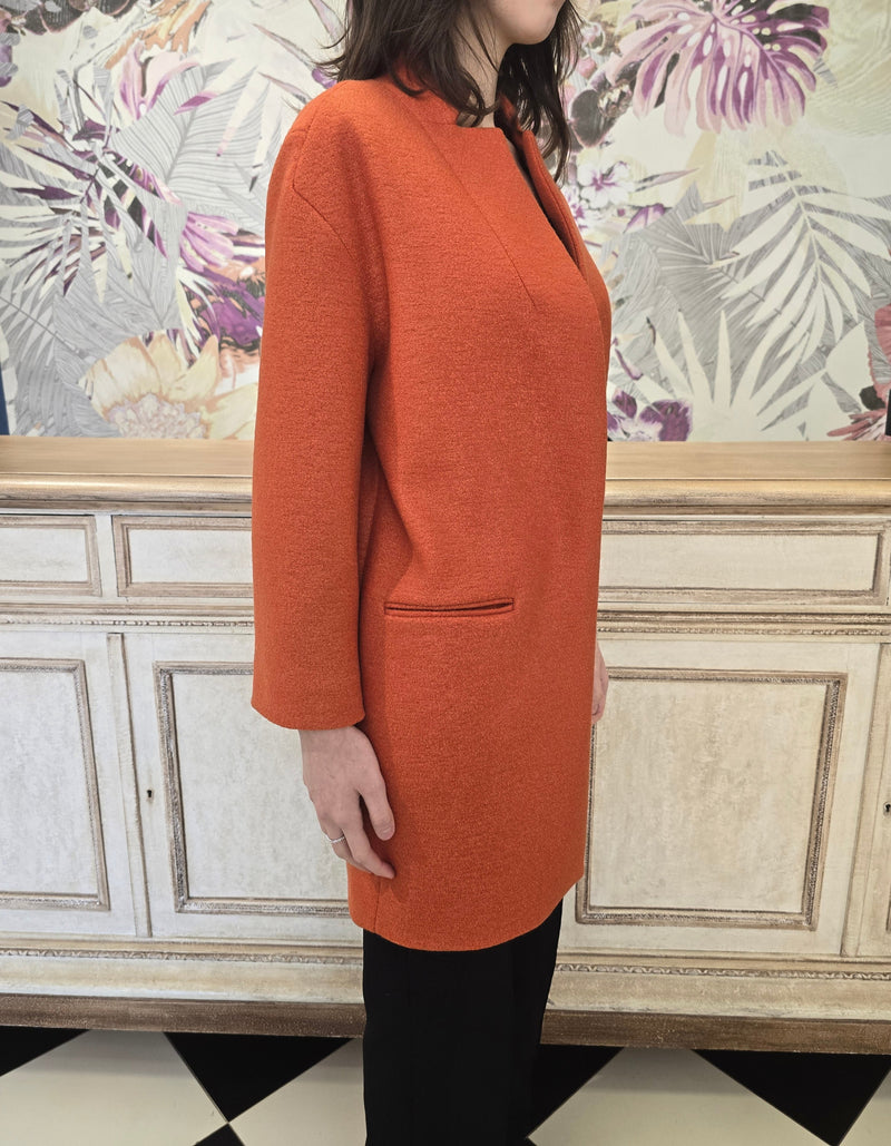 Cappotto Chiarulli arancione Model Pinko